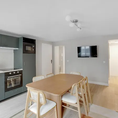 Elegant 3-bedroom Near Bastille Appartamento Parigi