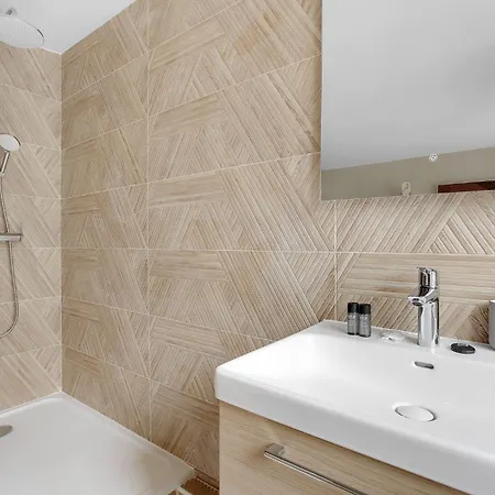 Appartamento Elegant 3-bedroom Near Bastille Parigi